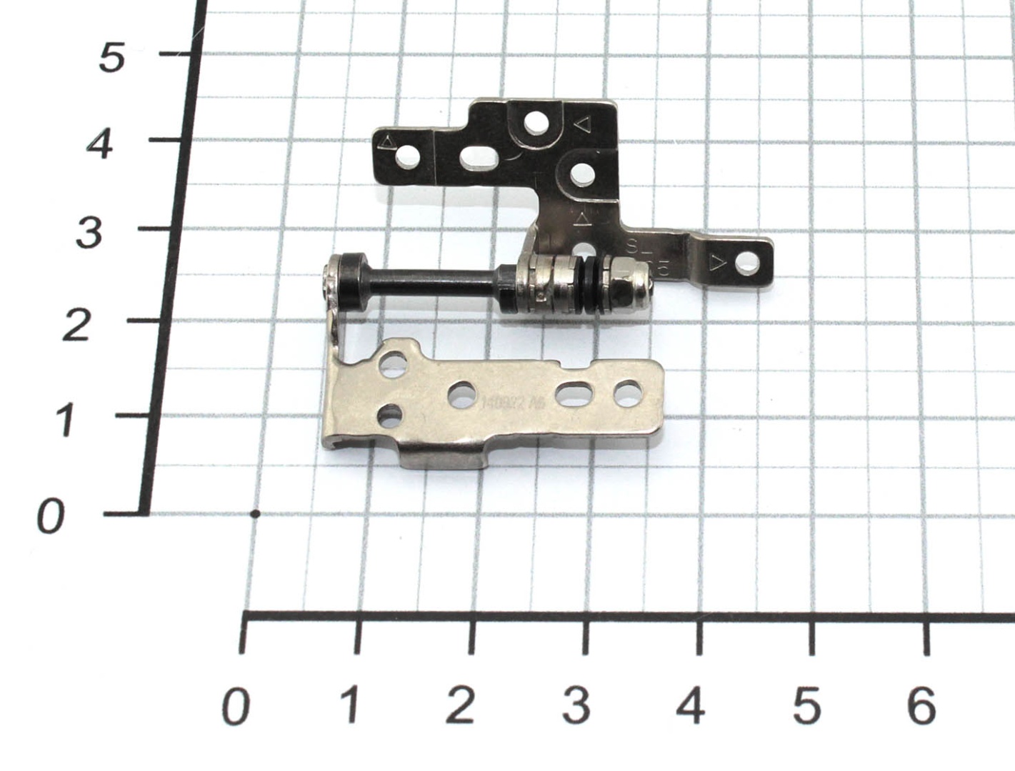 Петля для ноутбука Asus E200 левая