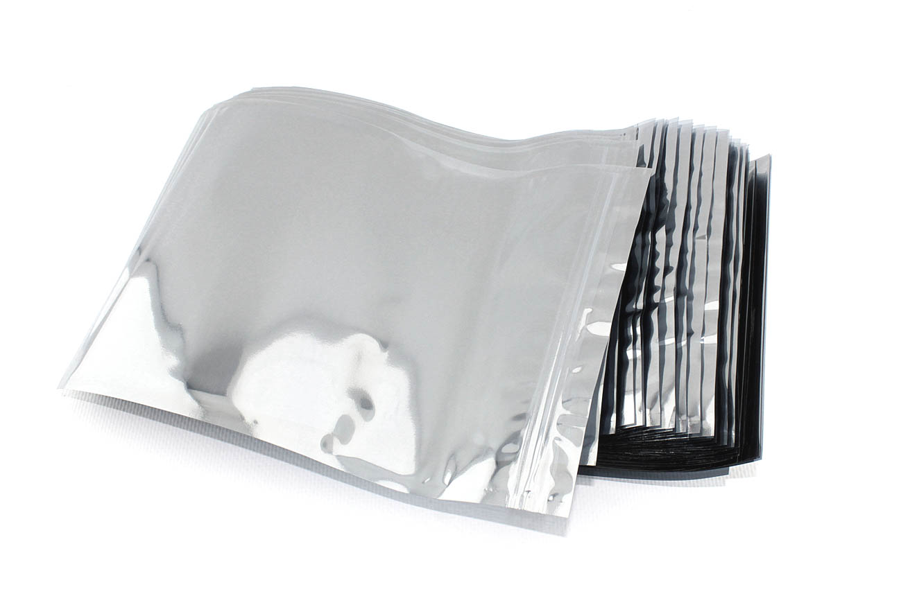 Упаковка 100 шт. антистатических пакетов с зип-локом 17х23см